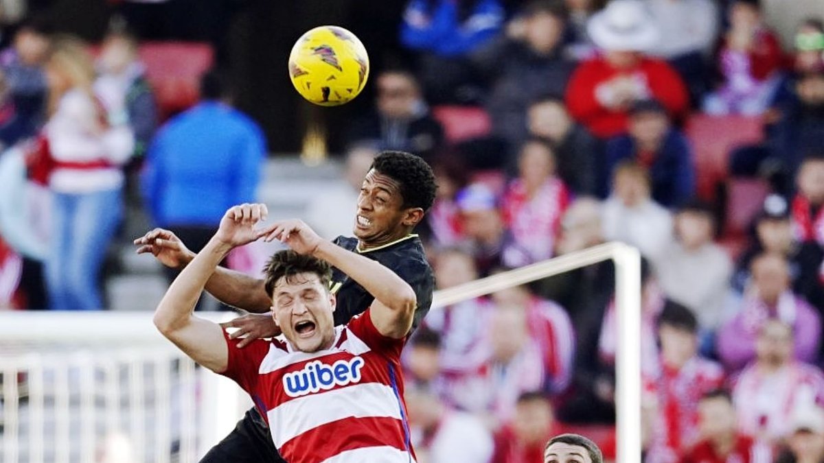 Choco Lozano lo intentó en ataque hasta que las fuerzas aguantaron.