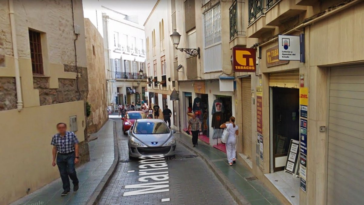 El despacho receptor en la calle Mariana de Almería capital. Foto: Google.