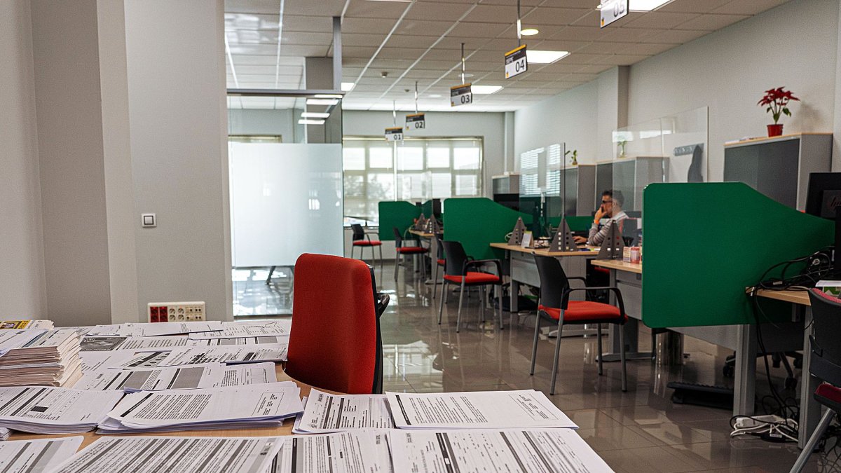 Imagen de Europa Press del interior de una oficina del SEPE.