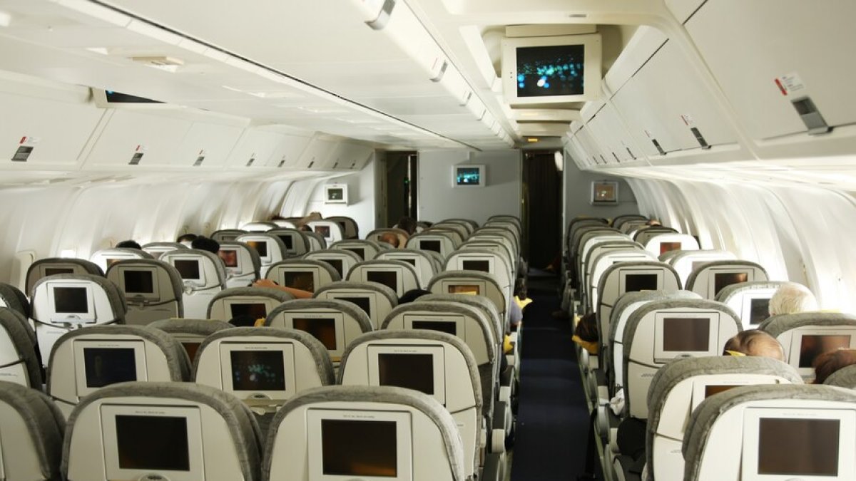 ¿Cómo está diseñado el interior de los aviones de Iberia?