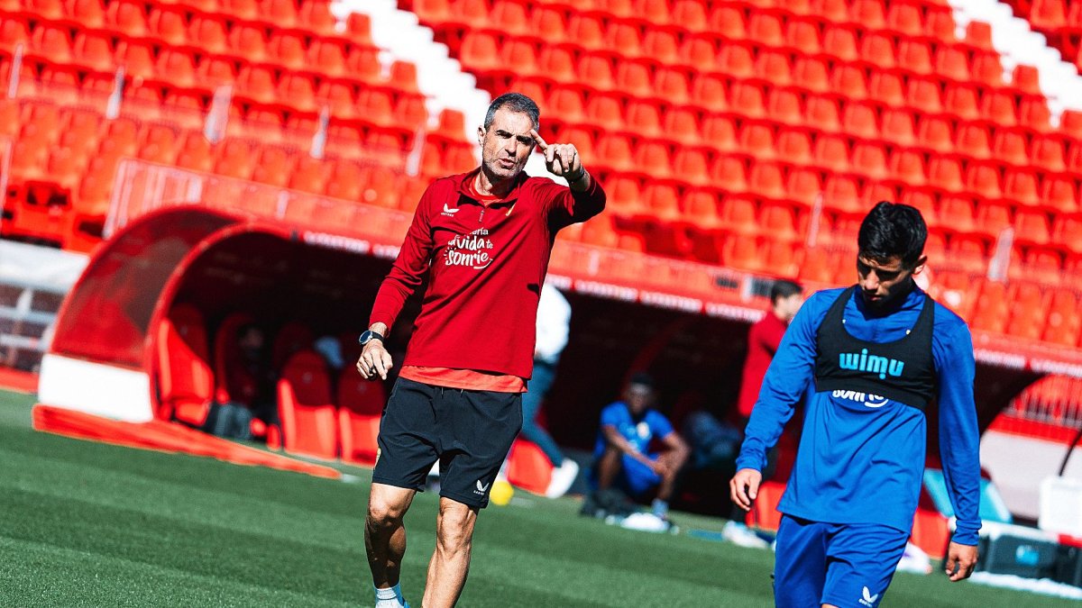 Garitano confía en dar el golpe en Vigo para meterse en la lucha por la permanencia.
