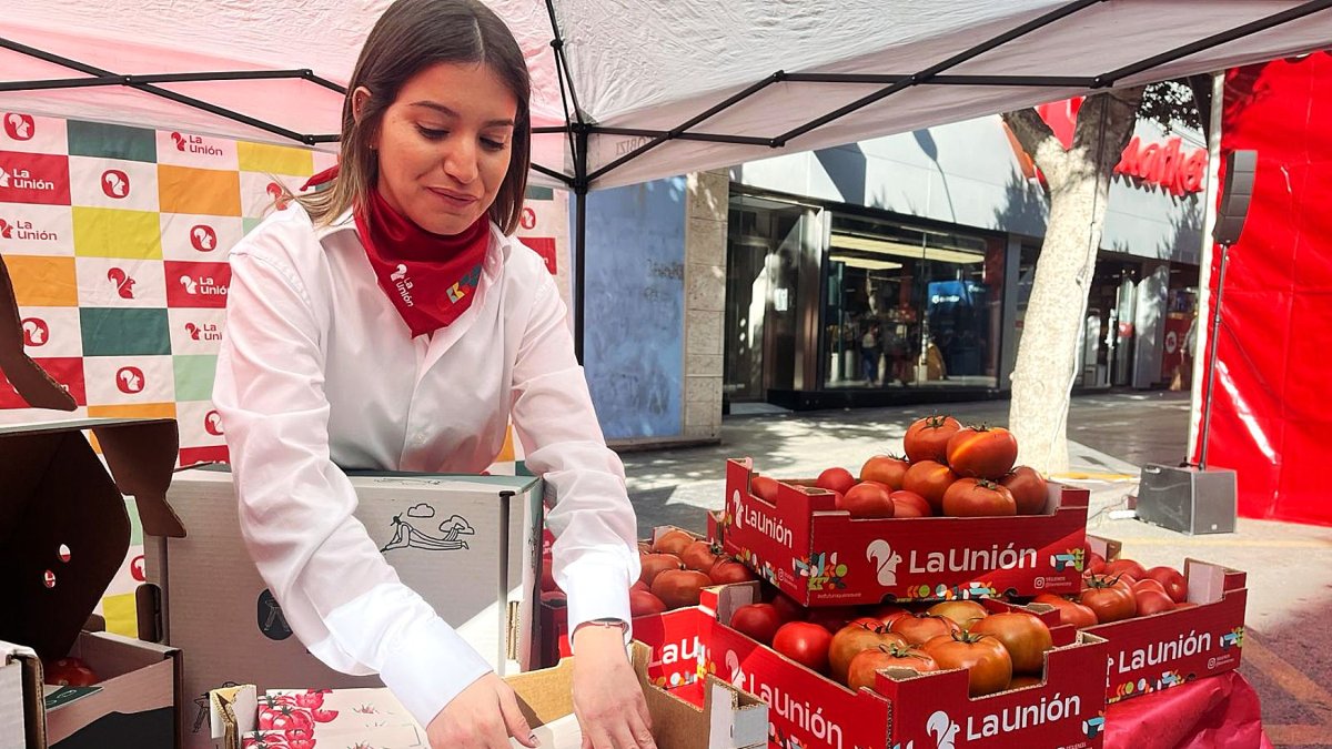 Stan de La Unión en el Día del Tomate.