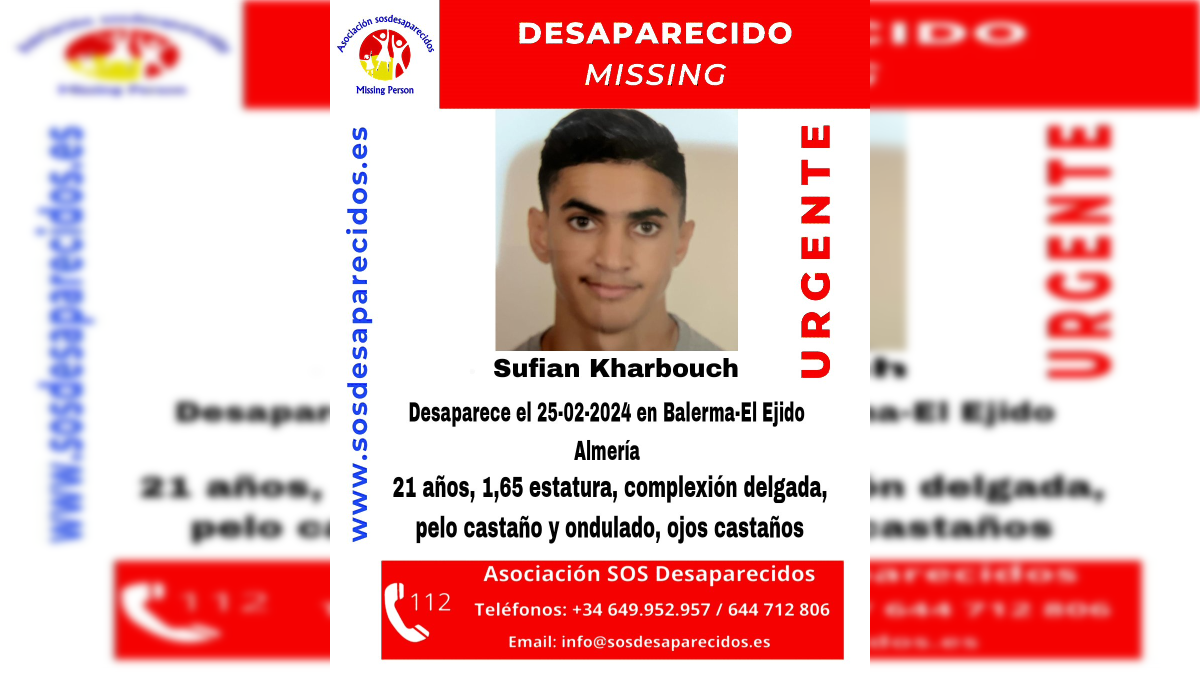 Cartel de SOS Desaparecidos con la imagen del joven desaparecido.