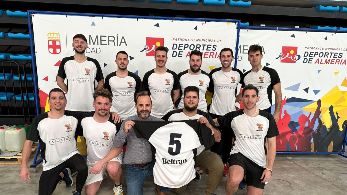 Patrocinio de varios clubes almerienses.