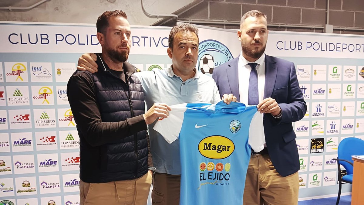 Carlos Jiménez, Mateo Martín y Cristian Pozo