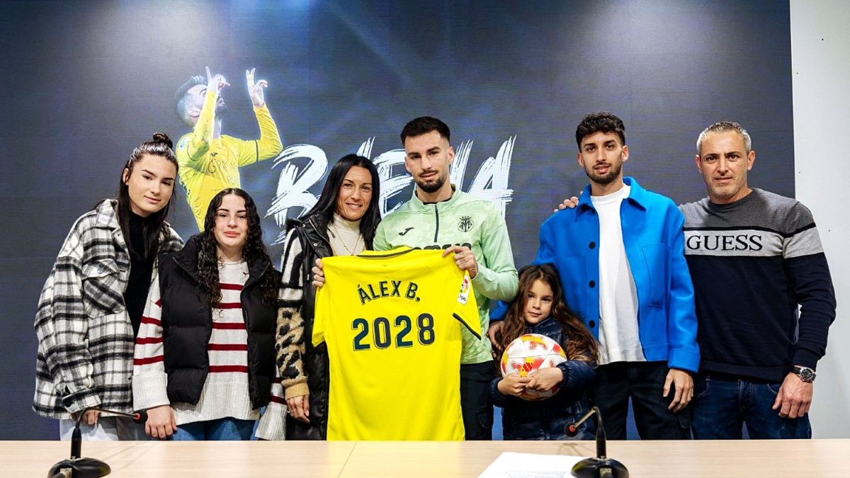 En enero ampliaba contrato con el Villarreal.