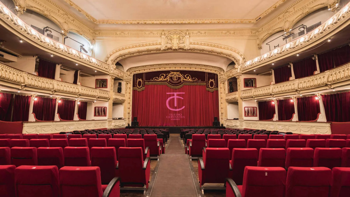 Teatro Cervantes, uno de los símbolos de la dramaturgia en la ciudad.