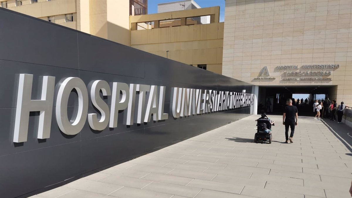 La bebé ingresó en el Hospital Universitario de Torrecárdenas.