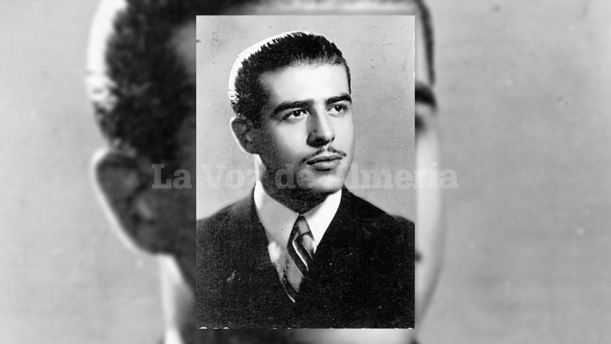 Fernando Díaz Gálvez en un retrato de juventud, cuando los amigos le decían que parecía un actor de cine.
