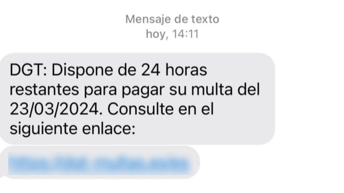 La Guardia Civil advierte de estafadores que se hacen pasar por la DGT.