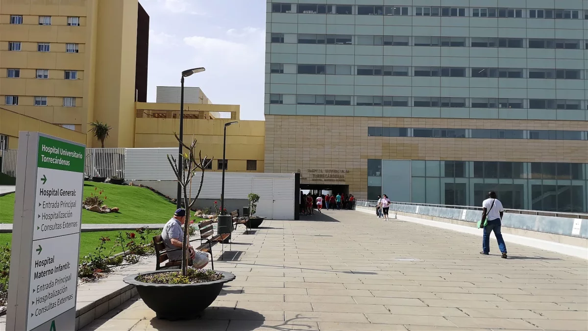 Imagen de archivo del Hospital de Torrecárdenas, donde terminó falleciendo el paciente.