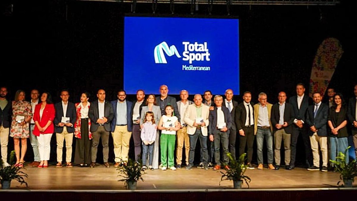 Foto de familia en la gala celebrada en Albox