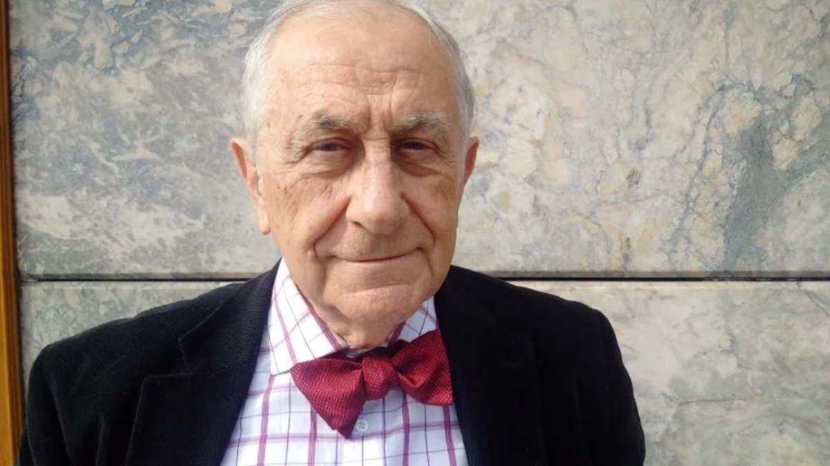 El albojense Inocencio Arias estará en la feria del libro.