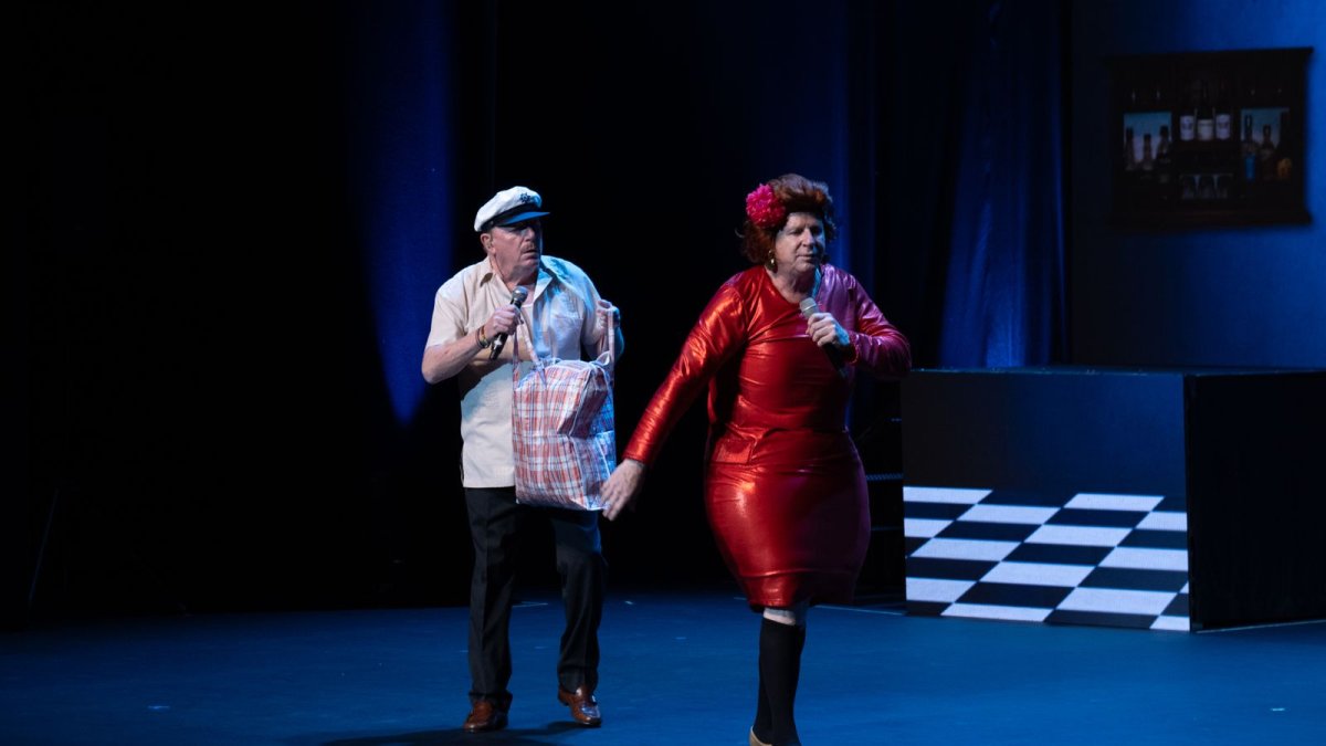 Los Morancos la noche del sábado en el Teatro Auditorio de Roquetas de Mar.