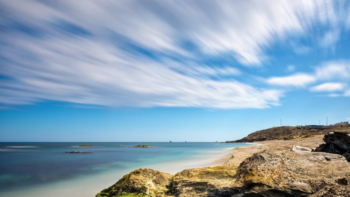 Cala Invencible en Cuevas del Almanzora la nueva Playa Canina.