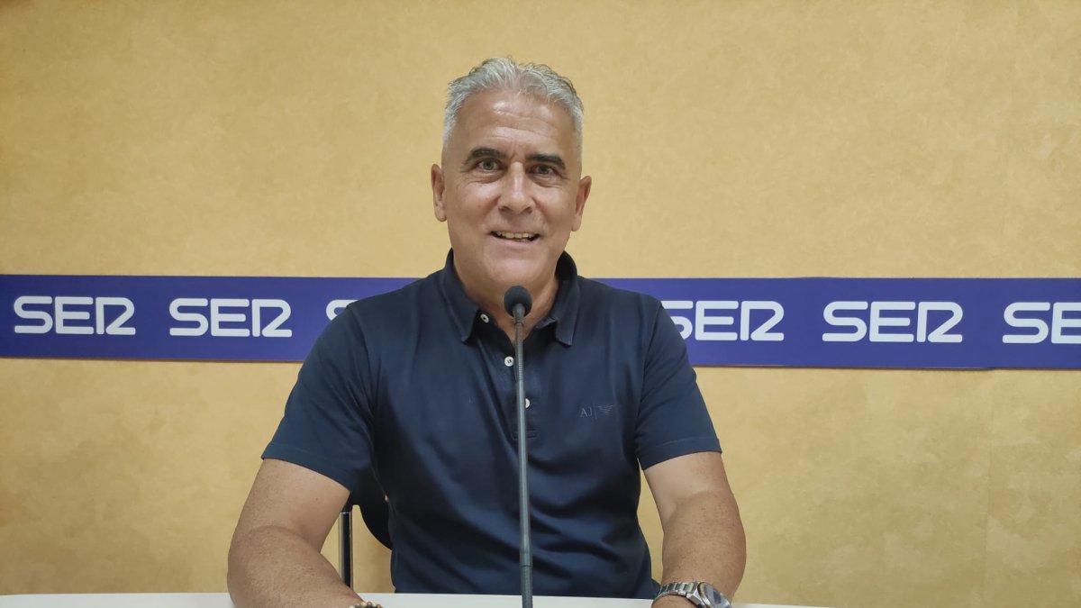 El mensajePepe Morales, entrenador del Carrusel Deportivo de la Cadena SER.