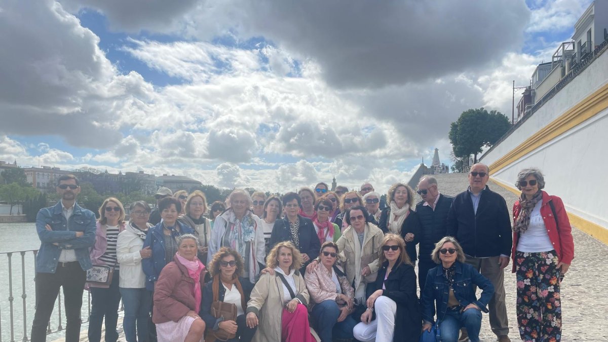 Una foto del grupo que disfrutó del viaje.