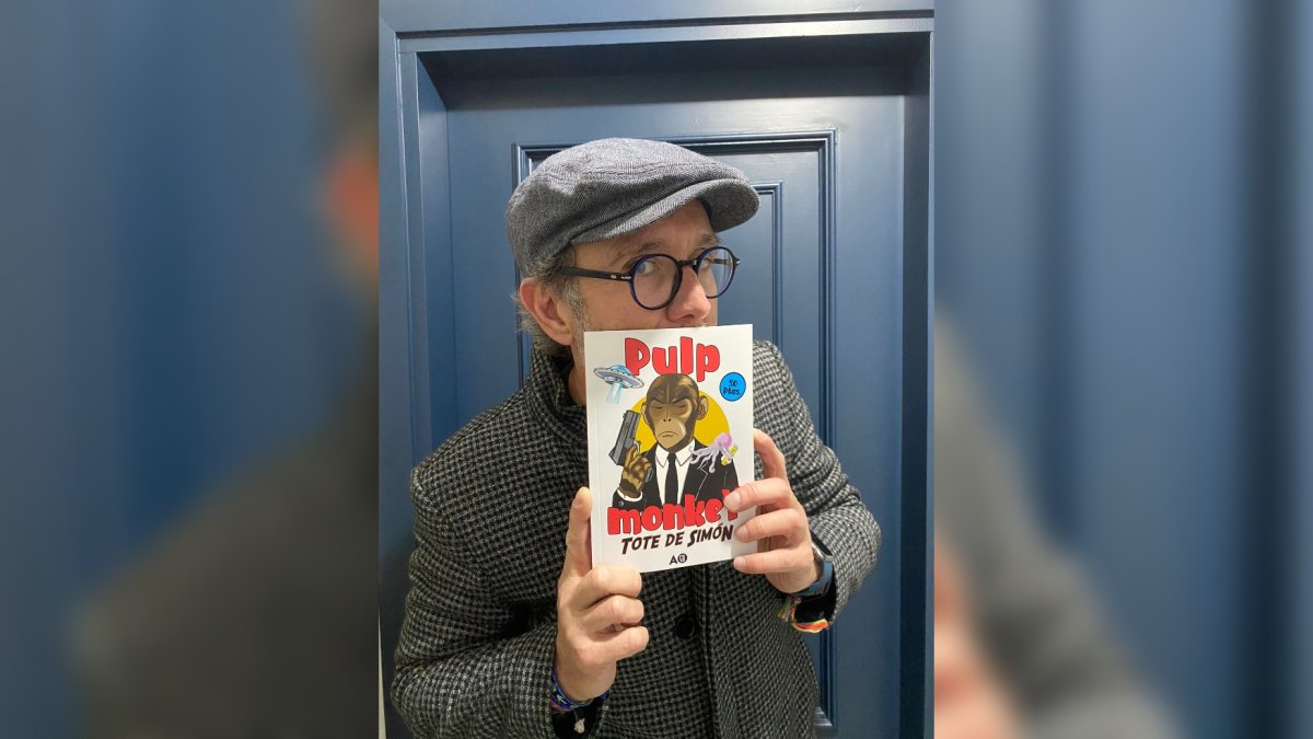 Tote de Simón, tras su segunda novela, ‘Pulp Monkey’.