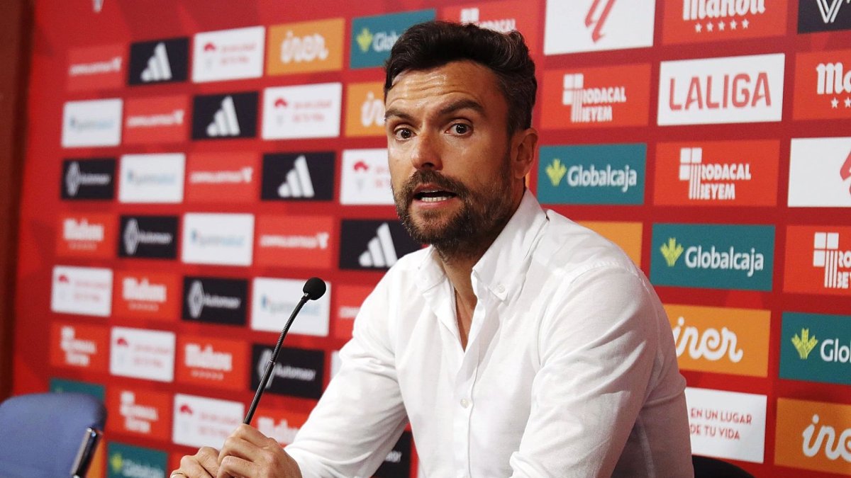 Rubén Albés en su etapa de entrenador del Albacete.