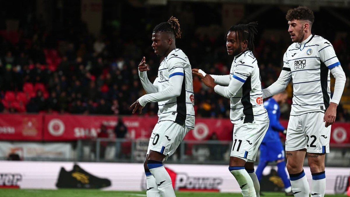 La dupla de moda El Bilal y Lookman. Foto: Atalanta