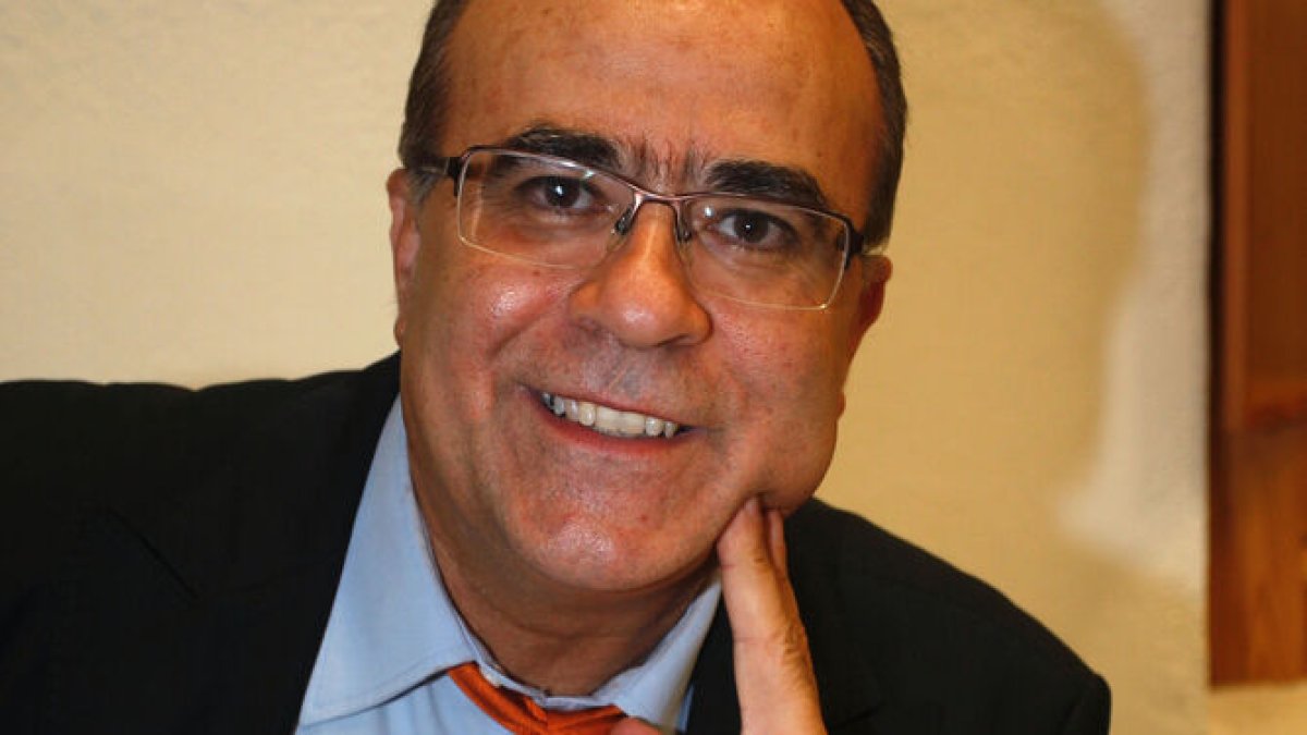 Comentarista del Carrusel Deportivo de la Cadena SER.