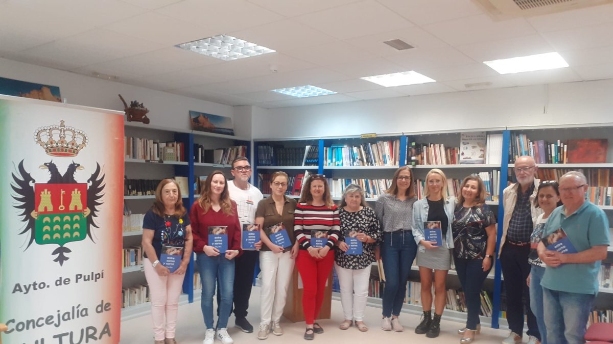 Una foto de grupo del encuentro.