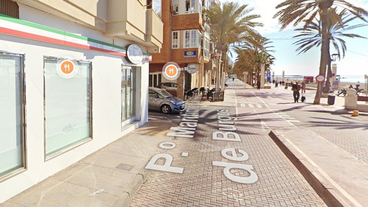 Paseo Marítimo a la altura de la calle San Miguel.