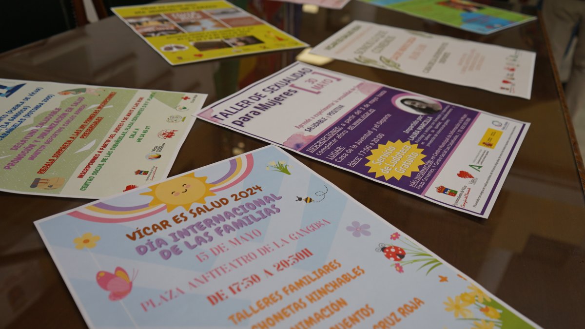 Carteles de las actividades que se llevarán a cabo.