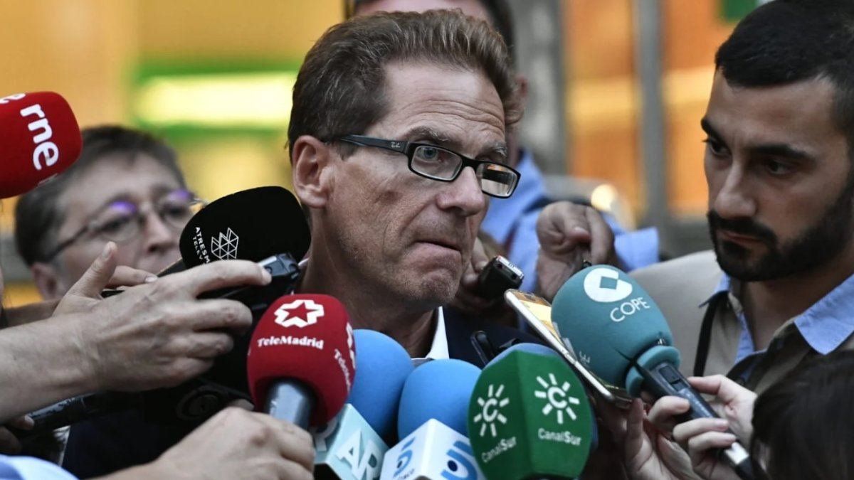 Imagen de archivo de Esteban Hernández-Thiel.