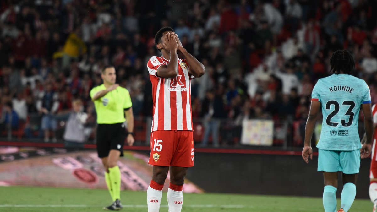 La desesperación de Choco Lozano después de perdonar el empate al inicio de la segunda mitad.