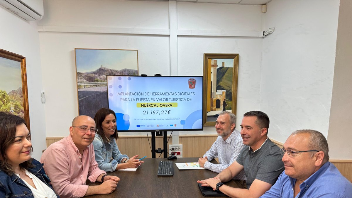 Reunión de trabajo con responsables de la empresa Aeroscan Tecnologies adjudicataria del proyecto.