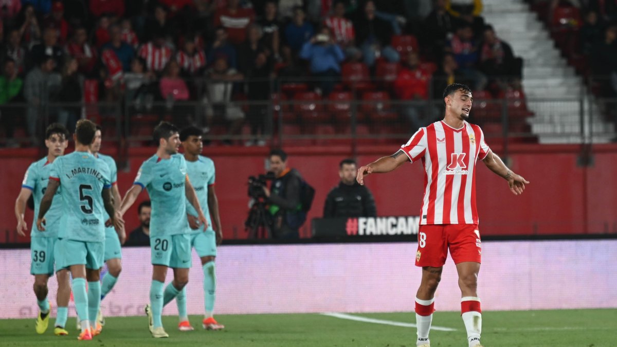 El enfado de Marc Pubill después de encajar el segundo gol frente al FC Barcelona el pasado jueves.