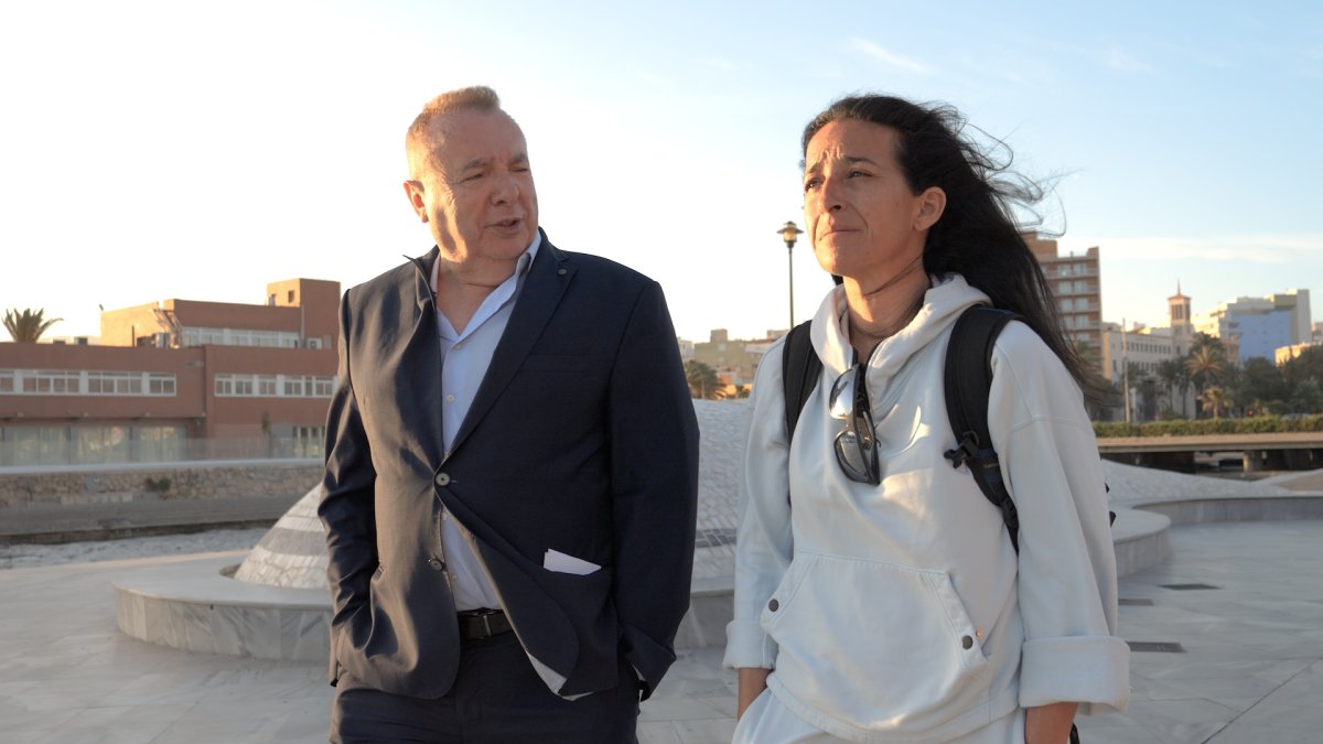 Pedro Manuel de la Cruz y Patricia Ramírez, durante la entrevista.