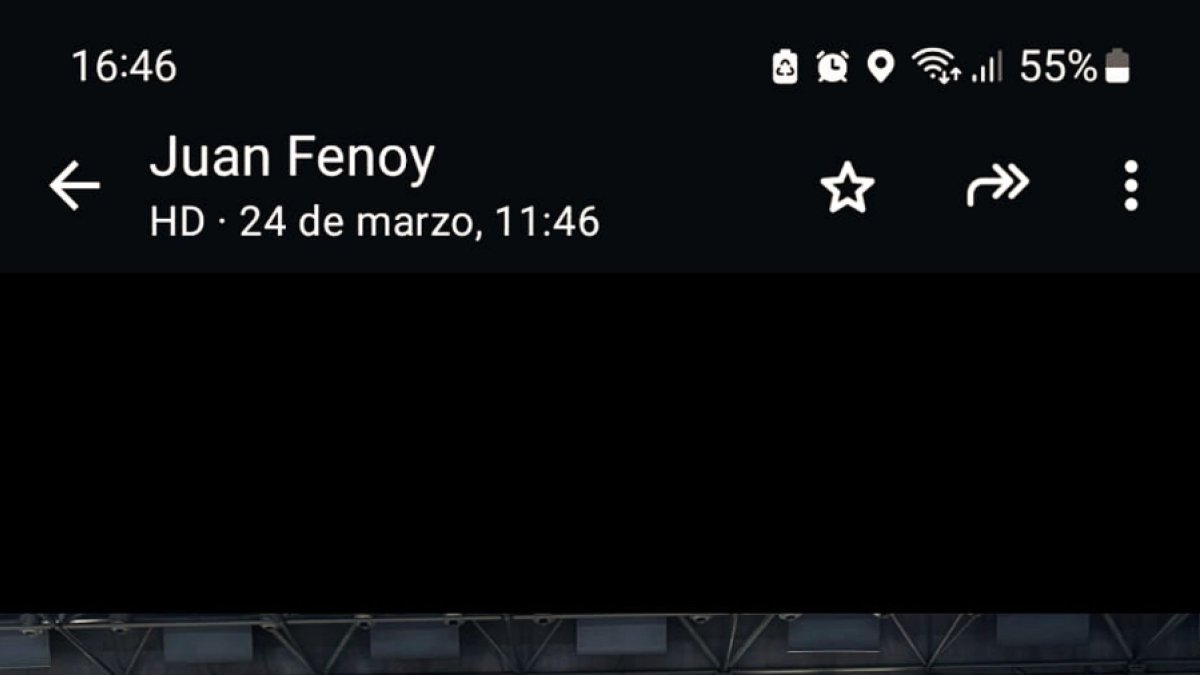 Foto de equipo en el Palacio de Deportes de los Juegos Mediterráneos.