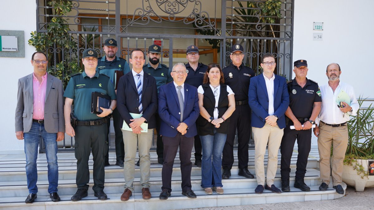 Participantes en la Junta Local de Seguridad de Vícar.