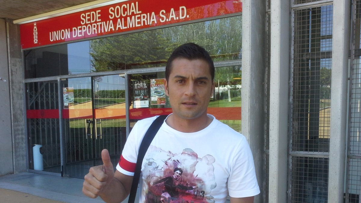 Francisco en sus buenos tiempos en el Almería.