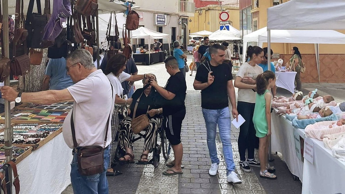 Mercadillo artesanal del pasado fin de semana en Viator.