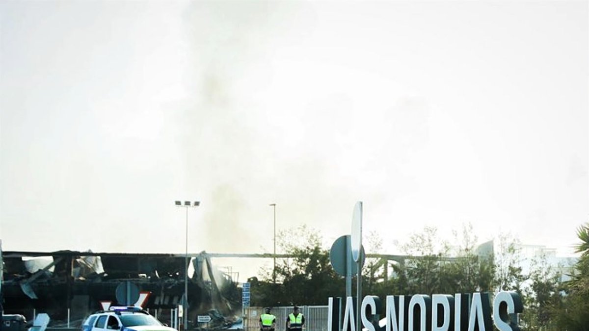 Imagen del incendio que sufrió la empresa el pasado 27 de mayo.