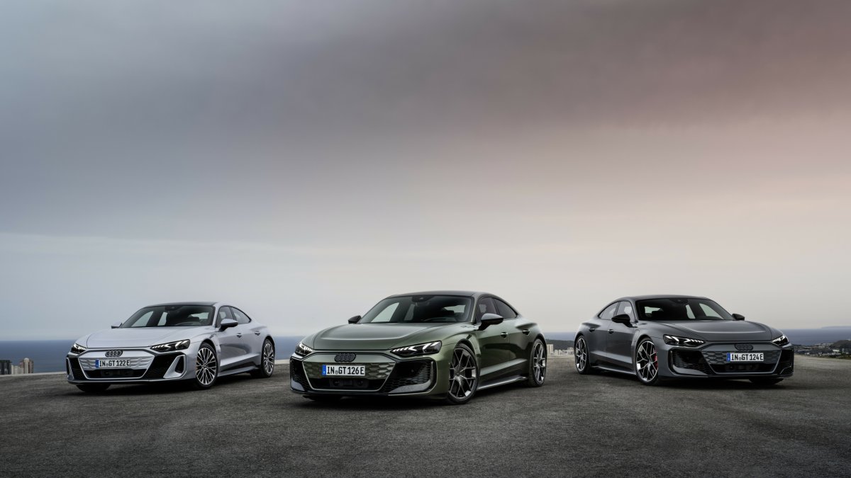 Con sus 925 CV de potencia, la nueva versión performance convierte al RS e-tron GT en el automóvil de serie más potente jamás fabricado por Audi