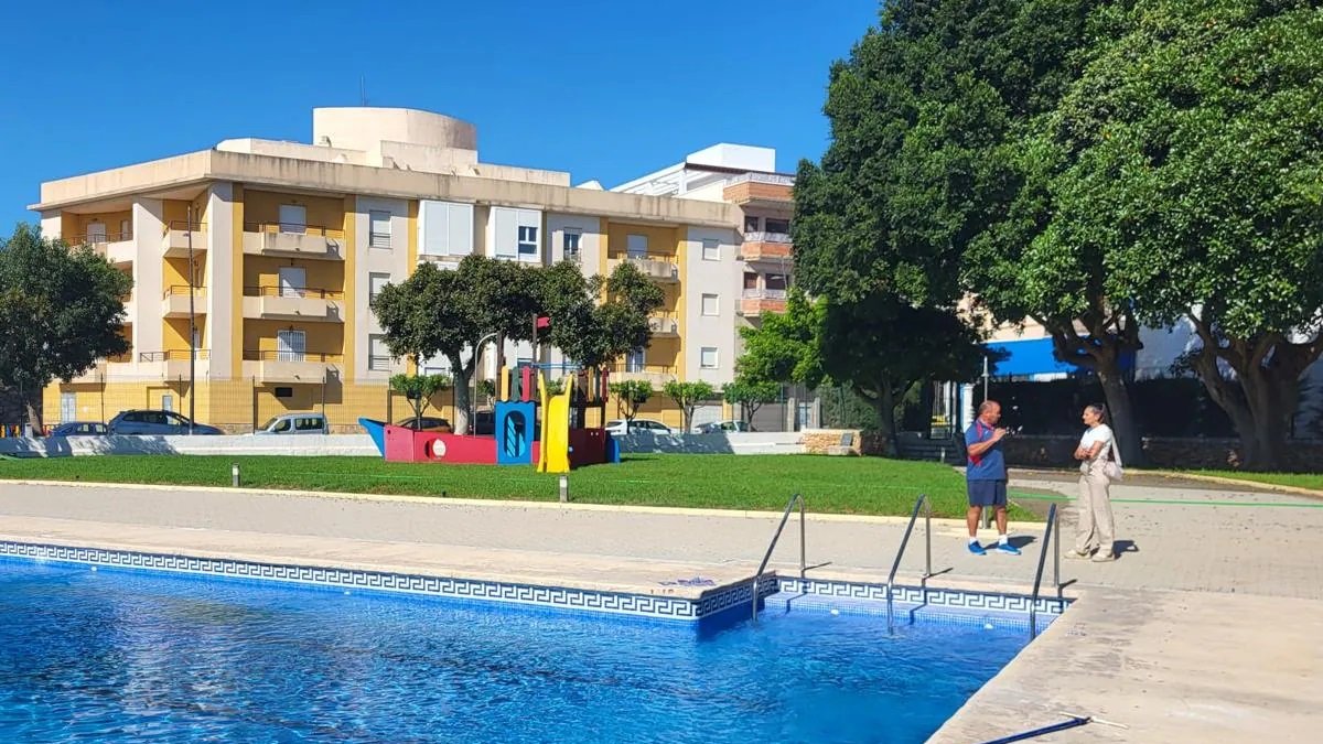 Imagen de la piscina municipal de Cuevas del Almanzora.