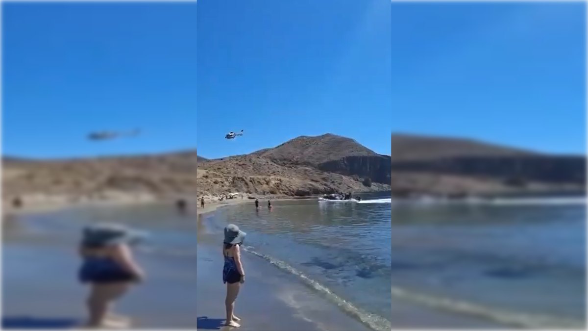 Imagen de la persecución de la Guardia Civil a la patera llegada en la Isleta del Moro.