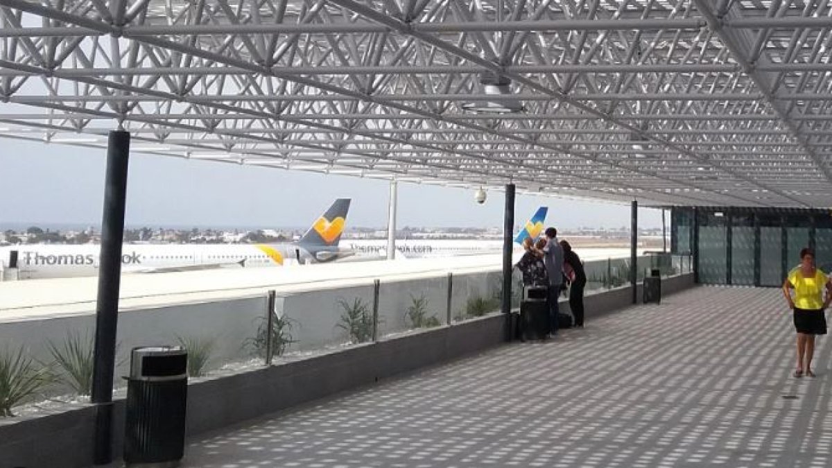 Imagen de archivo del aeropuerto de Almería.