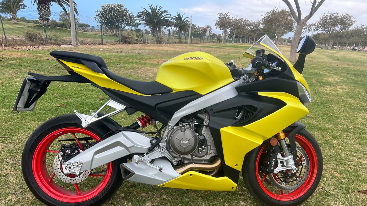 Aprilia RS 660 una deportiva para todo.