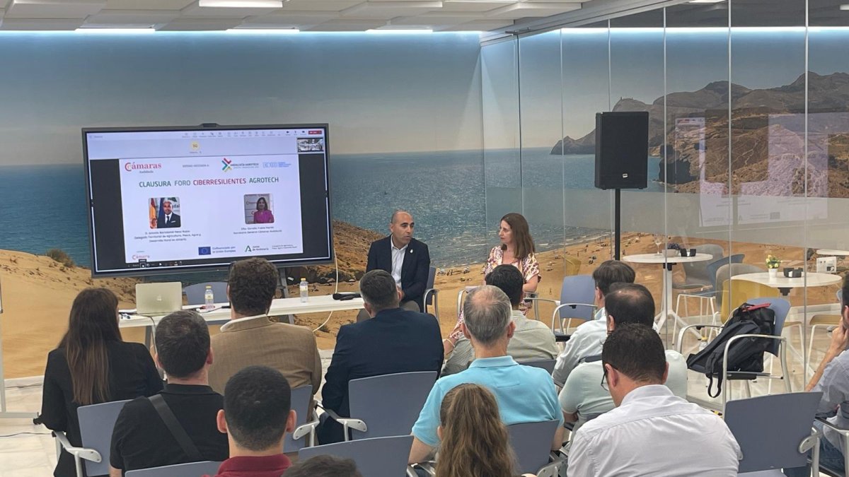 Foro de ciberseguridad en la Cámara de Comercio.