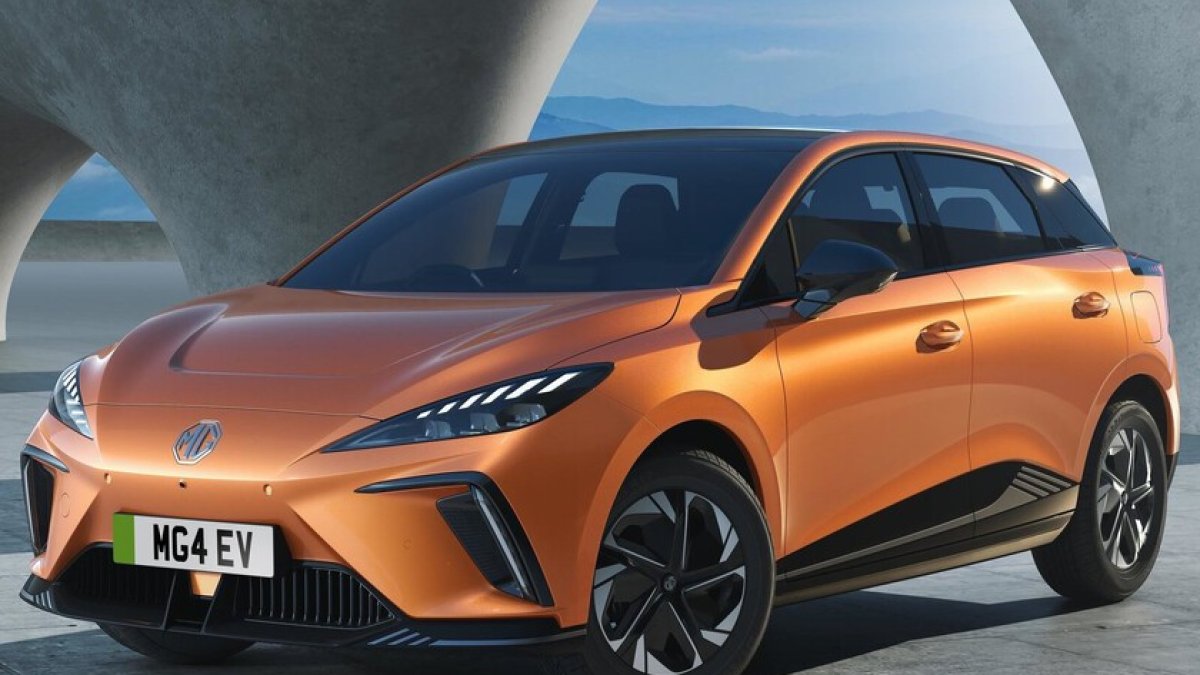 MG4 del concecionario MG Neocars Almería