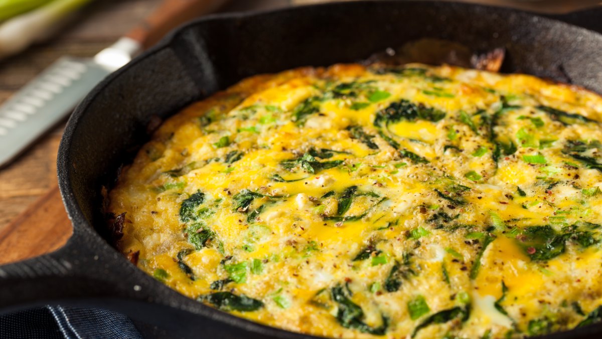 Tortilla con espinacas. Fotografía de Bhofack2 descargada en Depositophotos.com.