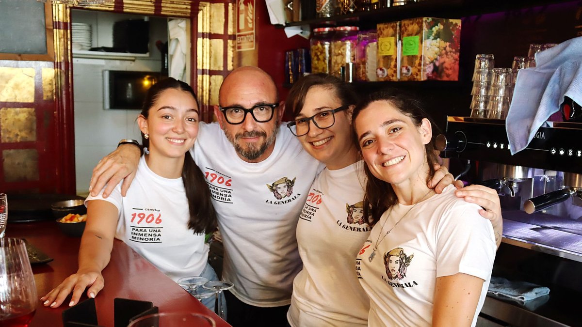 El equipo de La Generala durante la celebración.
