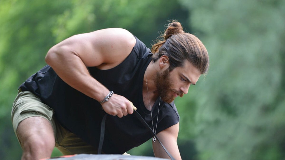 Can Yaman en el rodaje de Sandokan-
