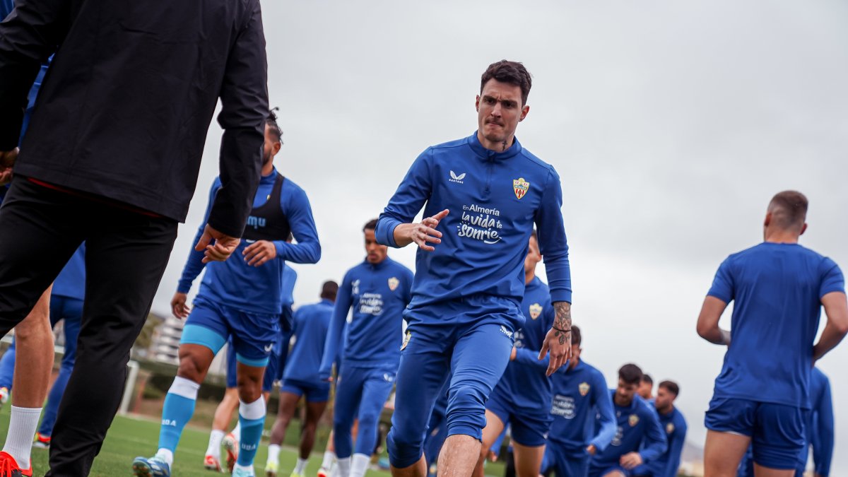 Radovanovic en el campo Anexo del Estadio de los Juegos Mediterráneos.