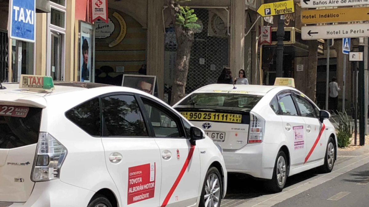Imagen de archivo de taxis en la capital.